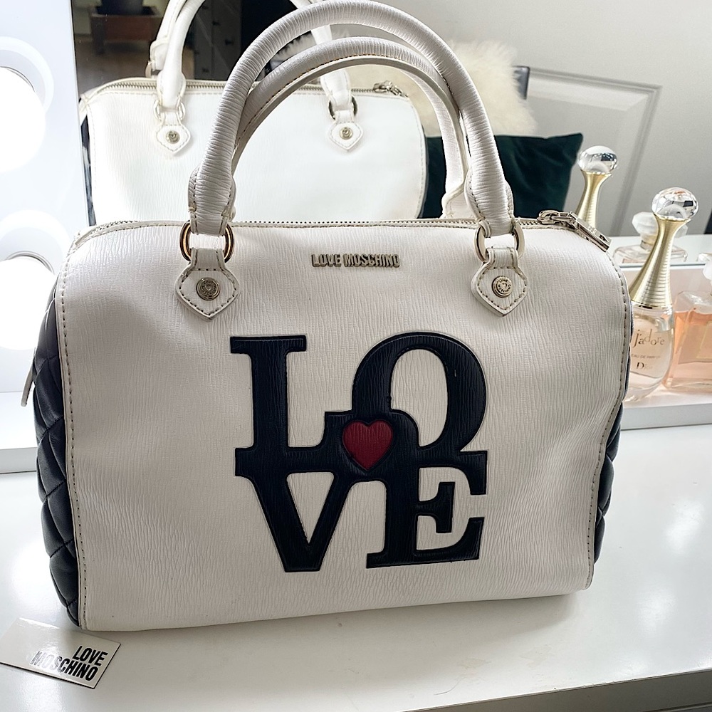 MOSCHINO ❤️ LoVe ❤️ handbag